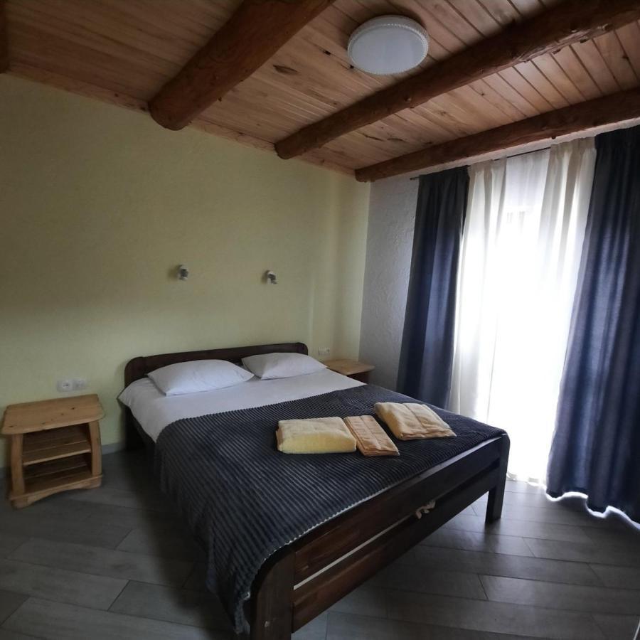 Vovna Apartment Tatariv Luaran gambar